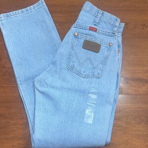 Women’s Wrangler Jeans